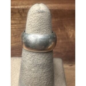 Sterling Silver 925 Smooth Wedding Band Ring 6 Grams Size 5